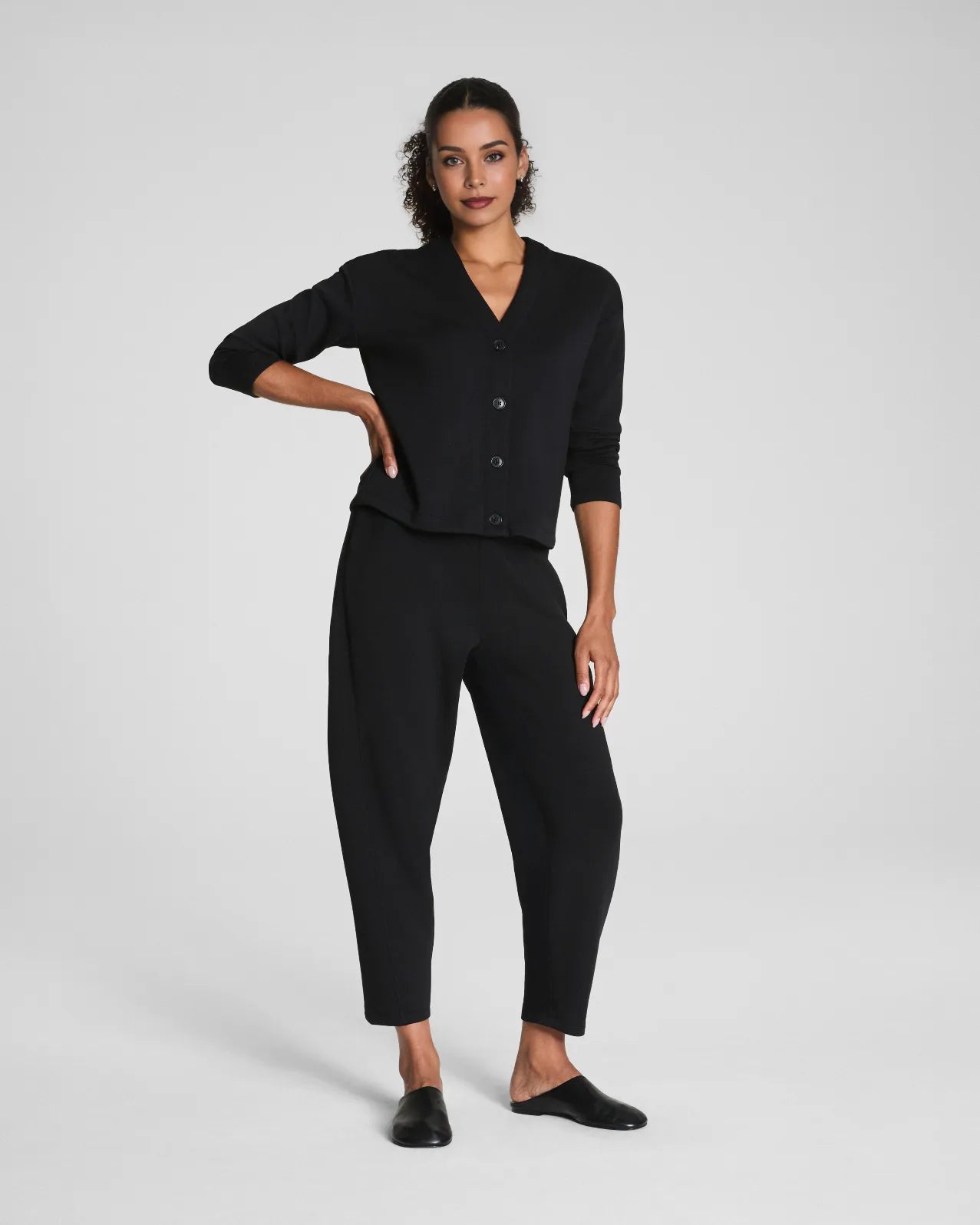 AirEssentials Cardigan Barrel Pant Set