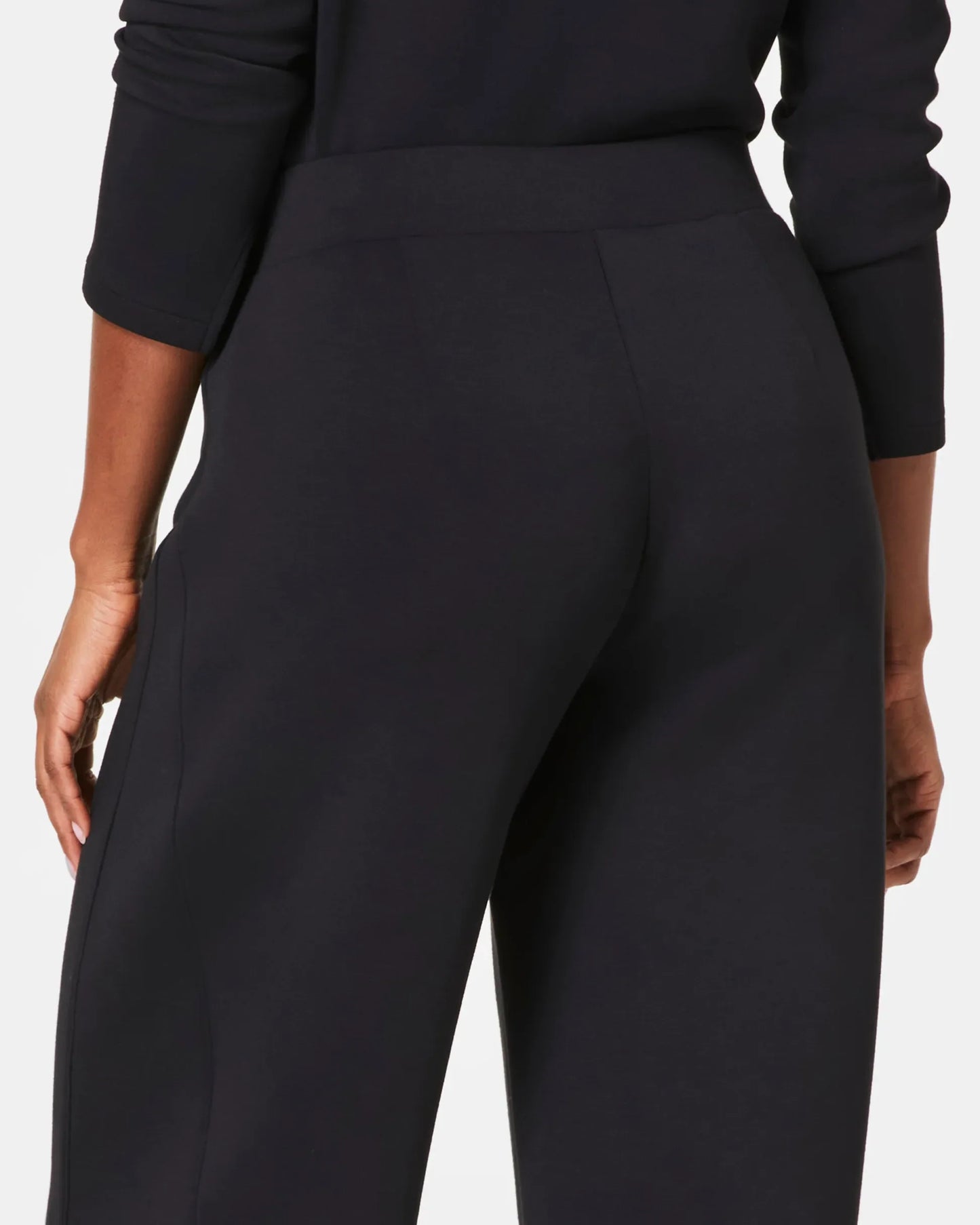 AirEssentials Cardigan Barrel Pant Set